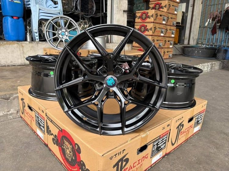 ล้อแม็กมือ1 ขอบ18 VZ-05 5รู100 กว้าง8.5 ออฟ35 สีดำเงา ล้อเบา FLOW FORMING งานJP งานสวยมากๆ รูปที่ 4