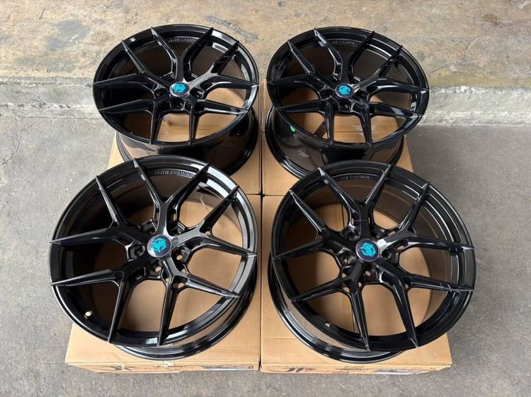 ล้อแม็กมือ1 ขอบ18 VZ-05 5รู100 กว้าง8.5 ออฟ35 สีดำเงา ล้อเบา FLOW FORMING งานJP งานสวยมากๆ
