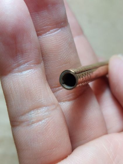 เครื่องรางตะกรุดอาจารย์เฮงไพรวัลย์มีจารอักขระ รูปที่ 3