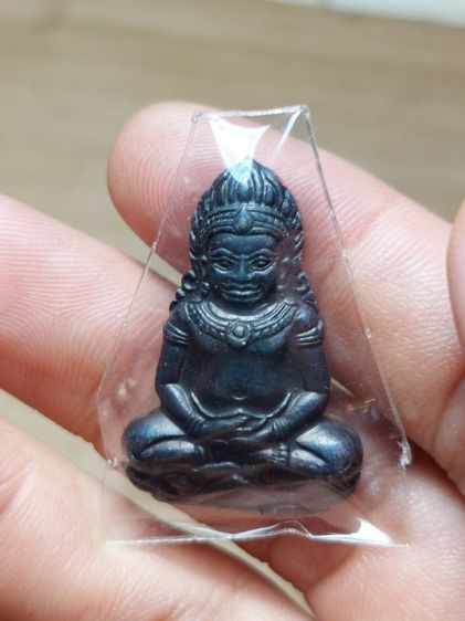 เครื่องรางพระเทริดขนนกค่ายอดิศรสระบุรีรับประกันแท้ปี 14 รูปที่ 6