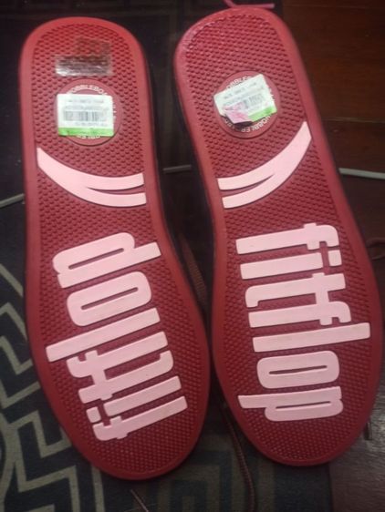 รองเท้าผ้าใบ fitflop รูปที่ 6