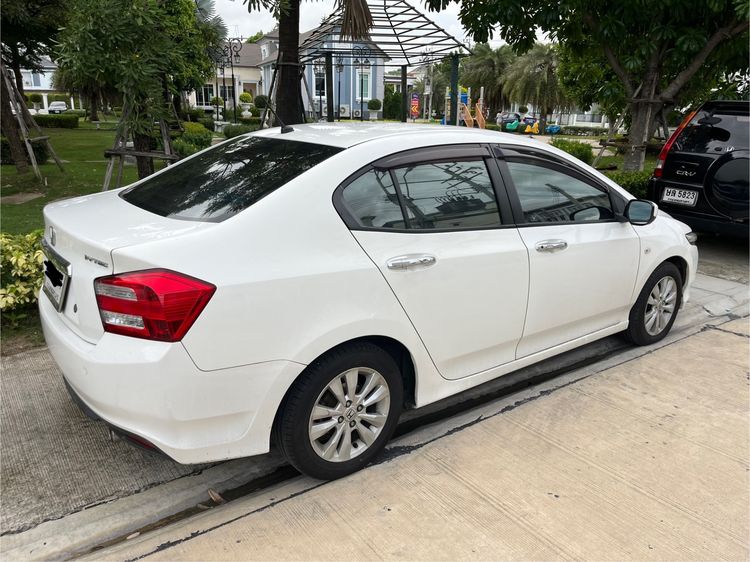 Honda City 2012 1.5 V i-VTEC Sedan เบนซิน ไม่ติดแก๊ส เกียร์อัตโนมัติ ขาว รูปที่ 2