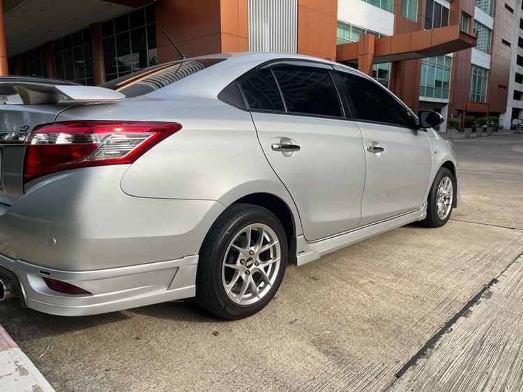 Toyota Vios 2016 1.5 E Sedan เบนซิน ไม่ติดแก๊ส เกียร์อัตโนมัติ บรอนซ์เงิน รูปที่ 4