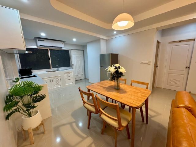 ตกแต่งครบ อื่นๆ สร้างเสร็จก่อน 2010 ไม่อนุญาต ไม่ใช่ ปล่อยเช่า Siam Condominium รูปที่ 4