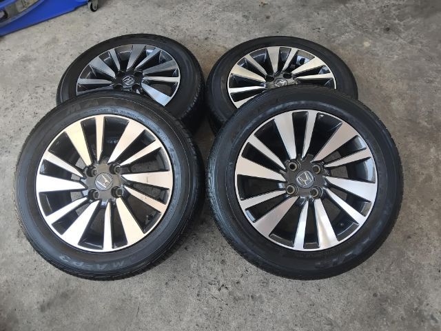 แม็ก Honda City Turbo พร้อมยางปี 22 รูปที่ 6