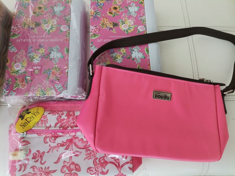 กล่องใส่กระดาษโน๊ตลายดอกไม้ ธนาคารออมสิน ส่งฟรี รูปที่ 3