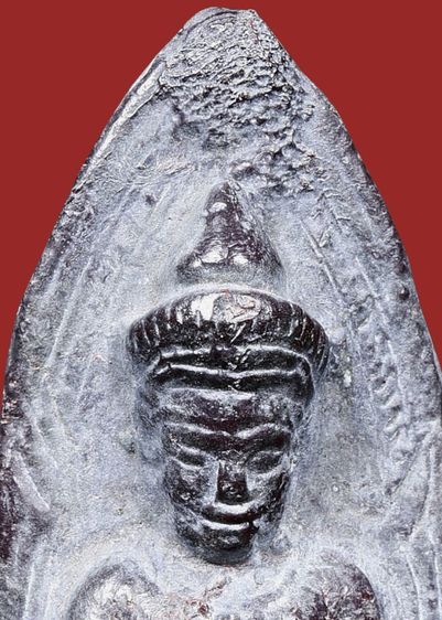 สนิมออกม่วง พระกรุ พระร่วงยืน หลังรางปืน กรุวัดพระศรีมหาธาตุ สุโขทัย  