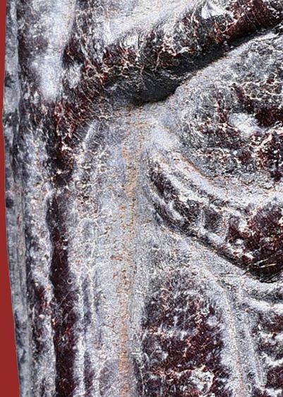 สนิมออกม่วง พระกรุ พระร่วงยืน หลังรางปืน กรุวัดพระศรีมหาธาตุ สุโขทัย   รูปที่ 11