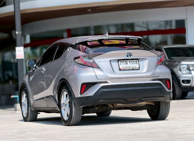 Toyota C-HR 2018 1.8 HV Hi ไฮบริด เกียร์อัตโนมัติ เทา รูปที่ 4