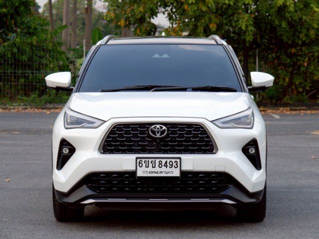 รถ Toyota Yaris Cross 1.5 HEV Premium Luxury สี ขาว