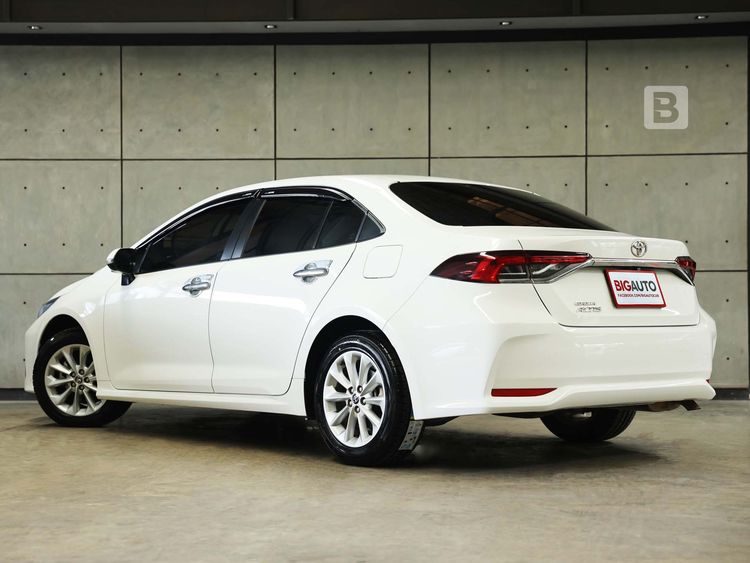 Toyota Altis 2023 1.6 G Sedan เบนซิน ไม่ติดแก๊ส เกียร์อัตโนมัติ ขาว รูปที่ 4