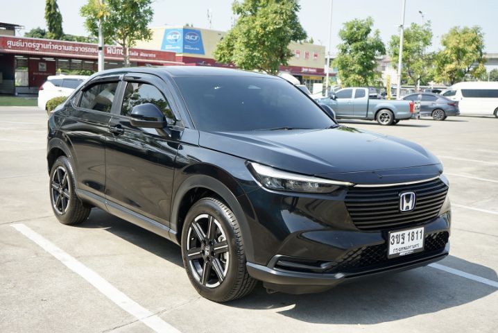 Honda HR-V 2022 1.5 e:HEV E Utility-car เบนซิน ไม่ติดแก๊ส เกียร์อัตโนมัติ ดำ รูปที่ 3