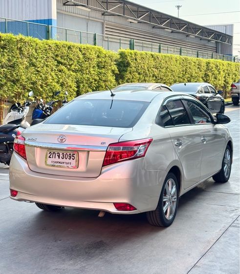 Toyota Vios 2013 1.5 S Sedan เบนซิน ไม่ติดแก๊ส เกียร์อัตโนมัติ บรอนซ์ทอง รูปที่ 4