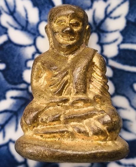 พระหล่อเนื้อโลหะเก่าค่ะ(2) รูปที่ 17