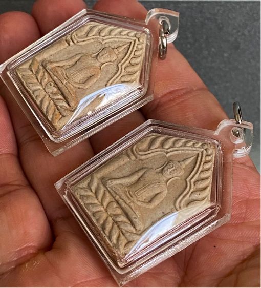 พระผงขุนแผน หลวงปู่หมุน ฐิตสีโล หลังปั๊มหมึกแดงรูปเหมือน ปีพ.ศ.2543 ปลุกเสกพิธีใหญ่ ณ วัดสุทัศน์ฯ จ.กทม. พร้อมเลี่ยมกรอบ รูปที่ 9