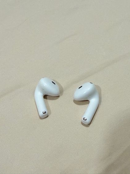 AirPods4