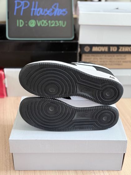 Nike Air Force 1 LV8 GS Panda แท้ 🖤 38.5 รูปที่ 8