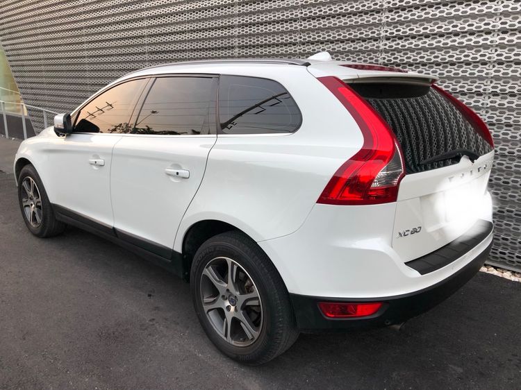 Volvo XC60 2013 2.0 D3 Sedan ดีเซล ขาว รูปที่ 2