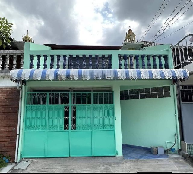 ปล่อยเช่าทาวน์เฮ้าส์ 2 ชั้น ข้างเดอะมอลล์บางแค