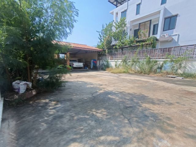 ใช่ ขายที่ดินทำเลศักยภาพ เพชรเกษม รูปที่ 3