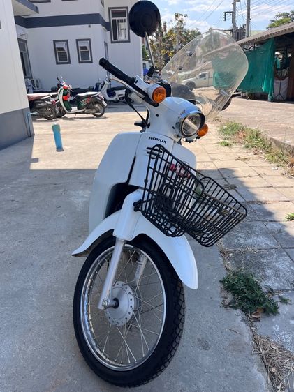 ขาย Honda Super Cub 110 ปี 2023 สีขาว แต่งแนวทัวร์ริ่ง พร้อมลุย ของแถมเพียบ รูปที่ 2