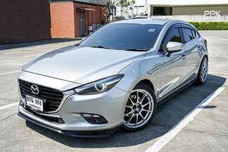 2019 Mazda 3 2.0 S Sports Hatchback