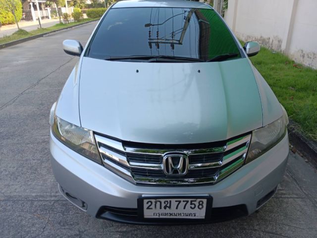 Honda City 2013 1.5 V i-VTEC Sedan เบนซิน NGV เกียร์อัตโนมัติ บรอนซ์เงิน รูปที่ 4