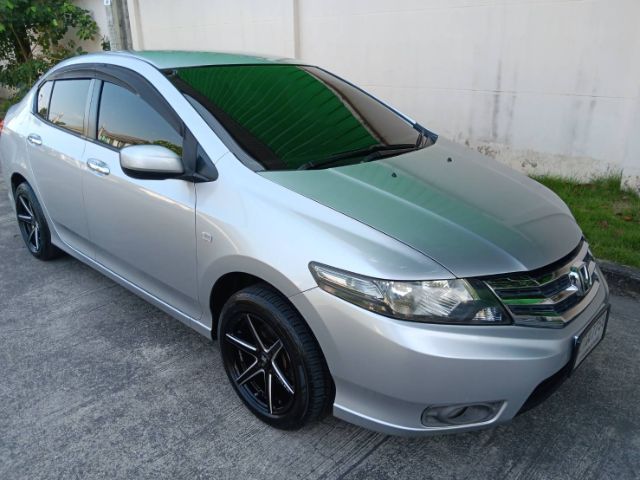Honda City 2013 1.5 V i-VTEC Sedan เบนซิน NGV เกียร์อัตโนมัติ บรอนซ์เงิน รูปที่ 3