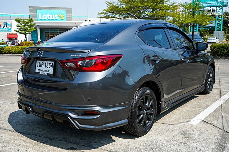 Mazda Mazda 2 2020 1.3 Skyactiv-G S Leather Sedan Sedan เบนซิน ไม่ติดแก๊ส เกียร์อัตโนมัติ เทา รูปที่ 4