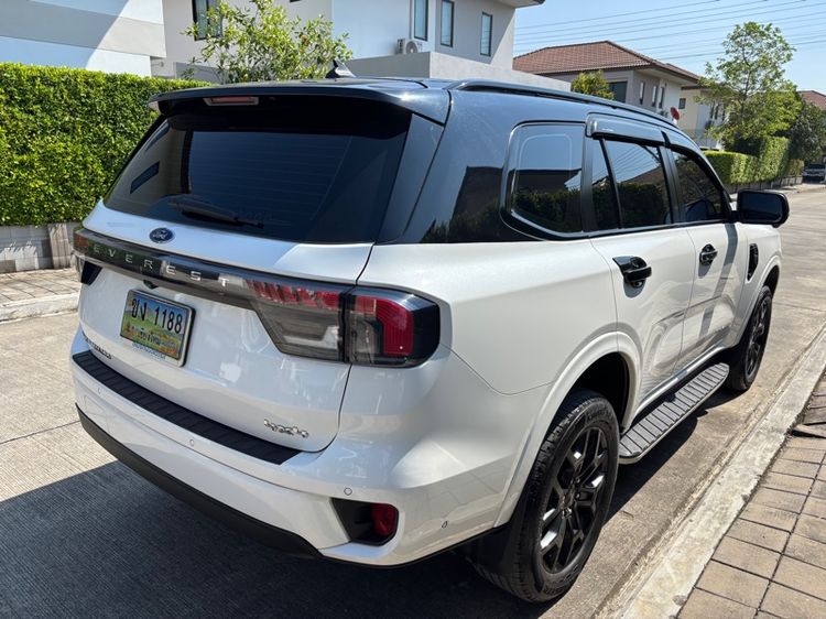 Ford Everest 2024 2.0 Titanium Plus 4WD Utility-car ดีเซล เกียร์อัตโนมัติ ขาว รูปที่ 3