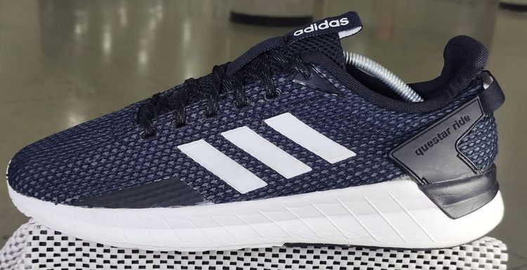 รองเท้า💥adidas questar ride💥ของแท้‼️สวยๆ เดิมๆ สภาพดี💥ไซร์ 46.5  รูปที่ 4