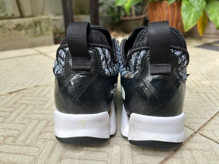 รองเท้าเดินป่า tnf รูปที่ 3