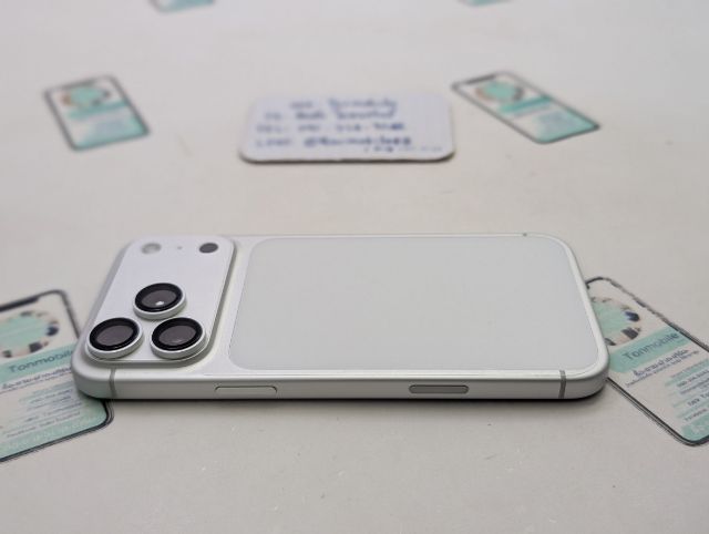 ขาย เทิร์น iPhone 17 Pro Max 256 Silver ศูนย์ไทย สภาพใหม่เอี่ยม อุปกรณ์ครบยกกล่อง ประกันยาว 8 เดือน สุขภาพแบต 100 เพียง 44,590 บาท ครับ  รูปที่ 4