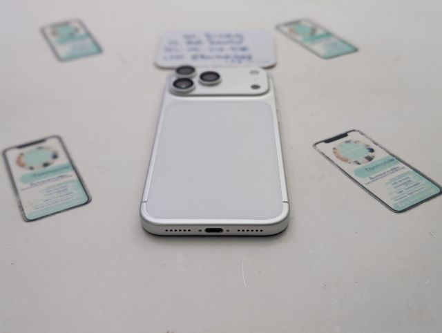 ขาย เทิร์น iPhone 17 Pro Max 256 Silver ศูนย์ไทย สภาพใหม่เอี่ยม อุปกรณ์ครบยกกล่อง ประกันยาว 8 เดือน สุขภาพแบต 100 เพียง 44,590 บาท ครับ  รูปที่ 7