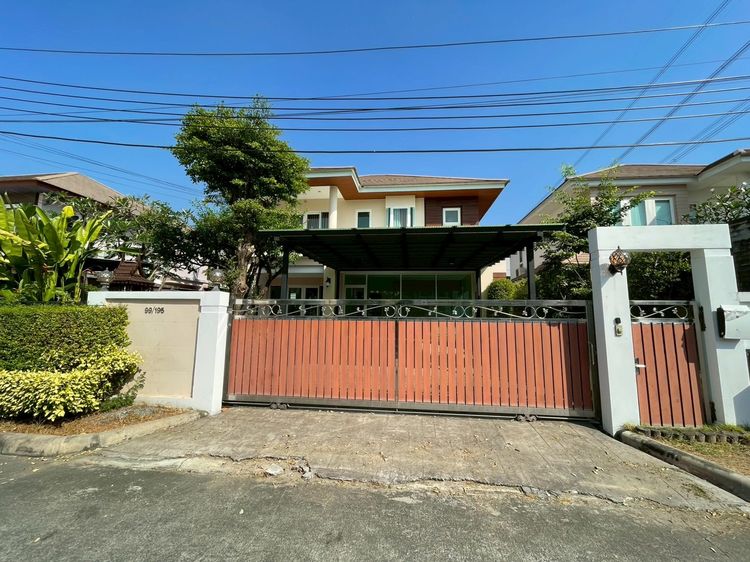 ขายบ้านเดี่ยวสองชั้นหมู่บ้านบุญโต 99 ถนนเลียบคลองปะปา ใกล้ทางด่วนศรีสมาน แจ้งวัฒนะ เมืองทองธานี ดอนเมือง  บ้านสวยพร้อมอยู่ สภาพดี ทำเลเด่น