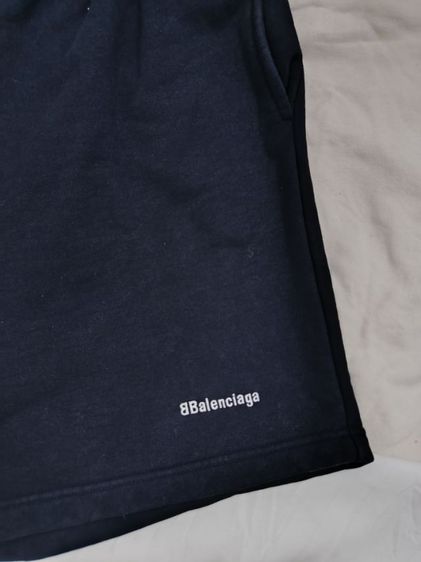 กางเกงลำลอง แบรนด์ Balenciaga 
 รูปที่ 2