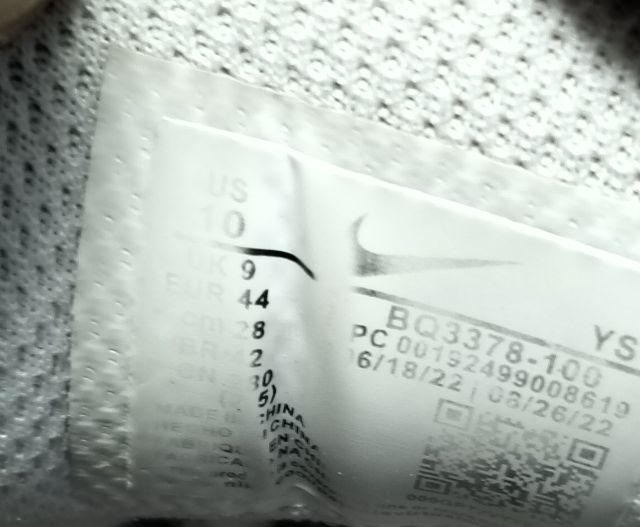 รองเท้ากีฬามือสอง Nike M2K เบอร์ 44 ยาว 28 cm .คัดพิเศษ สภาพดีพร้อมใช้งาน รูปที่ 7