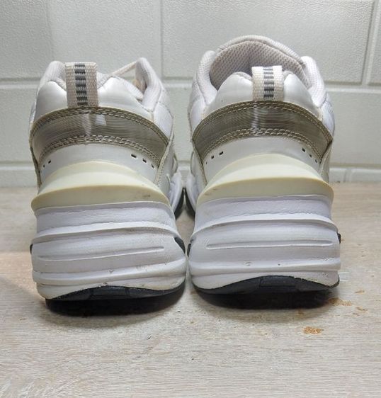 รองเท้ากีฬามือสอง Nike M2K เบอร์ 44 ยาว 28 cm .คัดพิเศษ สภาพดีพร้อมใช้งาน รูปที่ 3