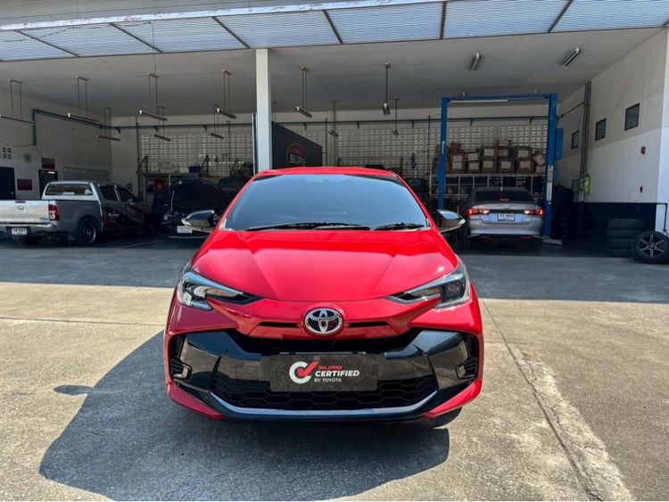 Toyota Yaris 2024 1.2 Smart Sedan เบนซิน ไม่ติดแก๊ส เกียร์อัตโนมัติ แดง รูปที่ 2