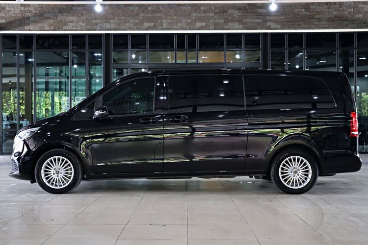 Mercedes-Benz V-Class 2021 V250 Van ดีเซล ไม่ติดแก๊ส เกียร์อัตโนมัติ ดำ รูปที่ 3