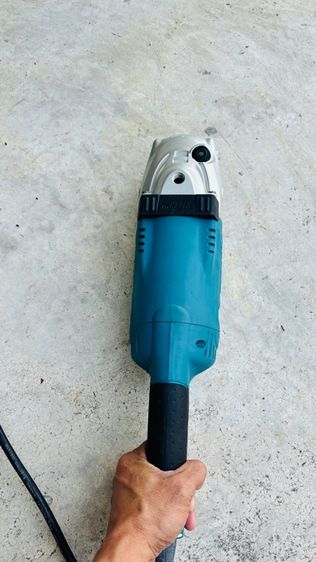 เครื่องเจียไฟฟ้า 7 นิ้ว MAKITA รุ่น GA-7020  รูปที่ 9