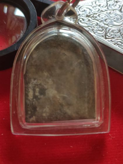 พระกำแพงซุ้มกอพิมพ์กลางพระเก่าหายาก