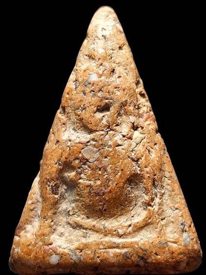 นางพญาอกนูนเล็กพิษณุโลกเนื้อดินครับ