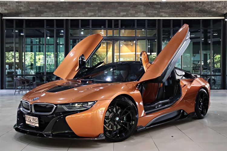 BMW i8 Roadster ออกศูนย์เดือน 09.2019 จดทะเบียนปี 2020 ไมล์น้อย 36,xxx km. รถศูนย์ BMW Thailand