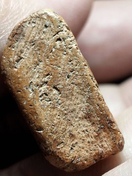 พระนางพญาเนื้อดินพิษณุโลกครับ รูปที่ 15