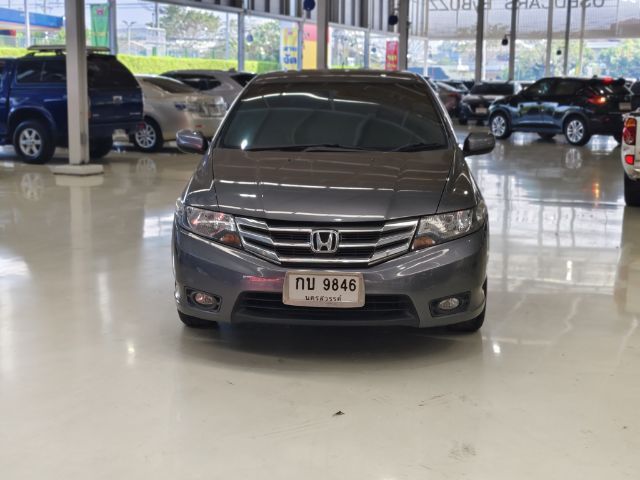 Honda City 2013 1.5 V Sedan เบนซิน ไม่ติดแก๊ส เกียร์อัตโนมัติ เทา รูปที่ 2