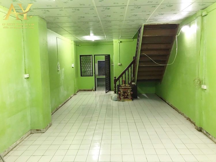 อื่นๆ ไม่มี สร้างเสร็จก่อน 2010 🏠 ลดราคาแรง ขายตามสภาพ ทาวน์เฮาส์หมู่บ้านสินธานี 1 (ซ.นวมินทร์ 93) ทำเลดีที่สุดในย่านนี้ ทะลุโพธิ์แก้ว - ลาดพร้าว 101 ได้เลย รูปที่ 2