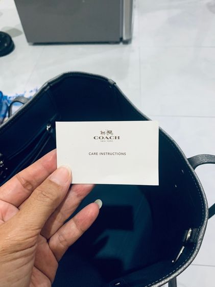 กระเป๋าสะพาย