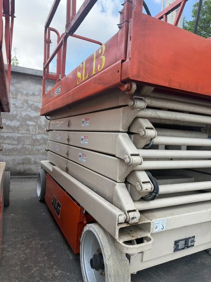 JLG Scissor lift - 3246E2 ลิฟท์ ขากรรไกร 10 เมตร by OEK 098-5625920 รูปที่ 3