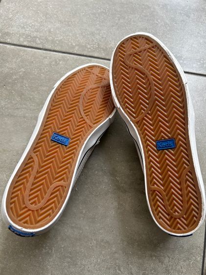 รองเท้า KEDS Slipon
